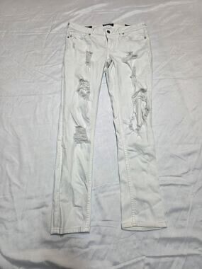Vigoss White Distressed Straight Leg Jeans